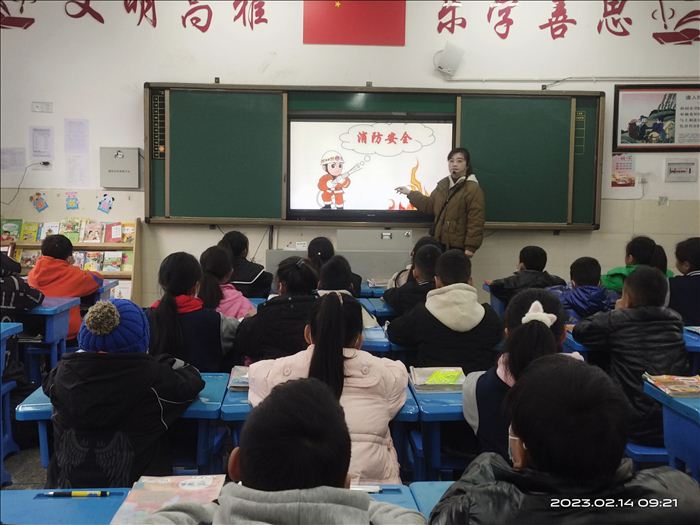 峨边彝族自治县小学最新项目，探索与突破的旅程